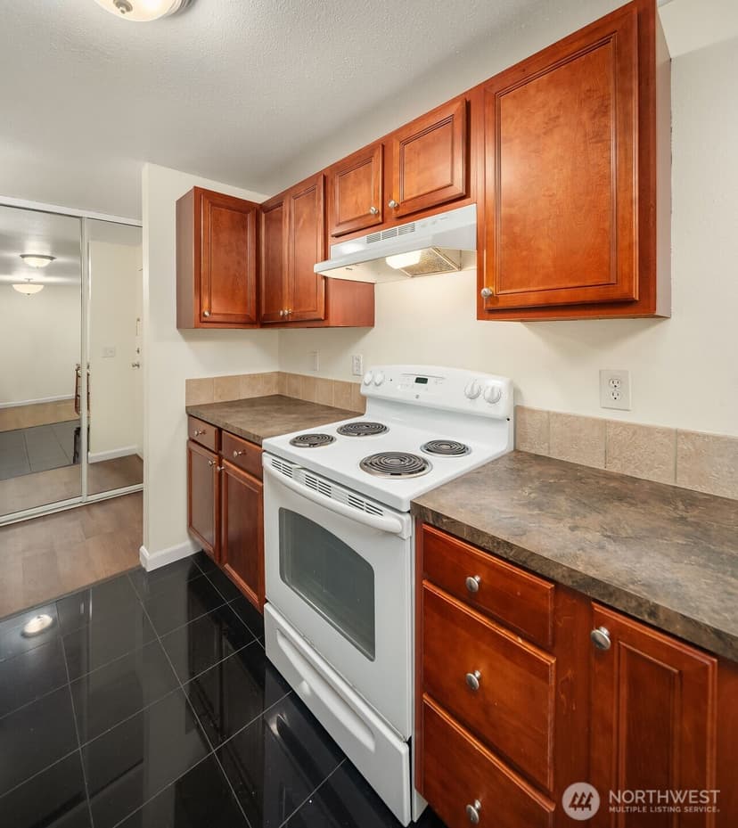 Property photo for 4501 Grandview Drive W #T-105, University Place photo 6