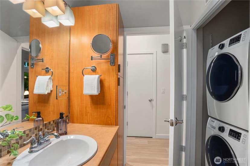 Property photo for 511 7th Avenue #103, Kirkland photo 17