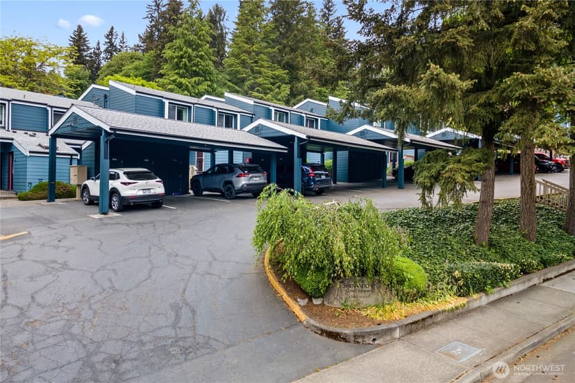 Property photo for 17014 NE 80th Street #C6, Redmond photo 29