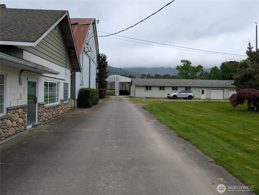 Property photo for 15317 300th Street NE, Arlington photo 19