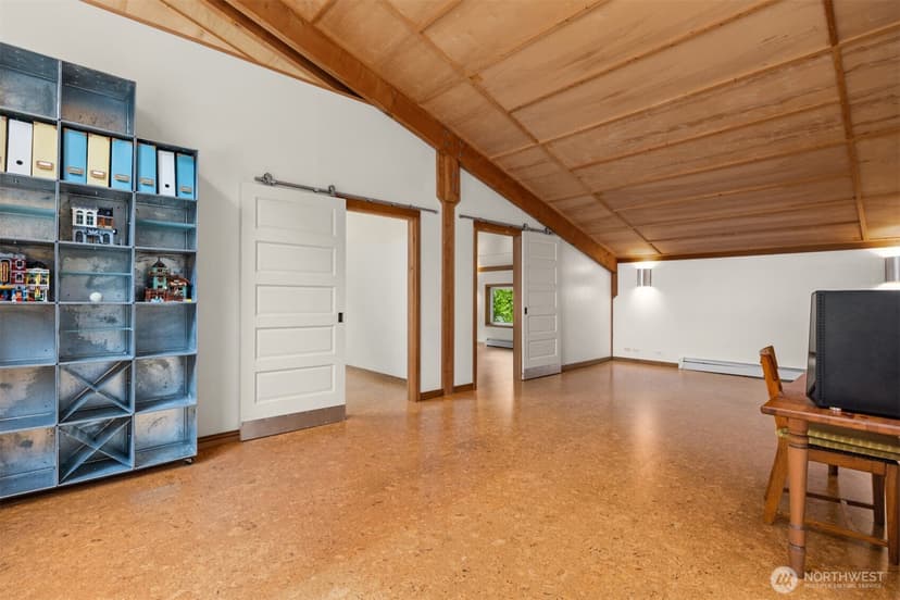 Property photo for 13984 Toad Holler PL NE, Bainbridge Island photo 30