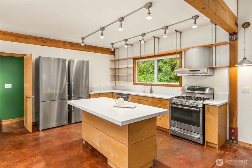 Property photo for 13984 Toad Holler PL NE, Bainbridge Island photo 14