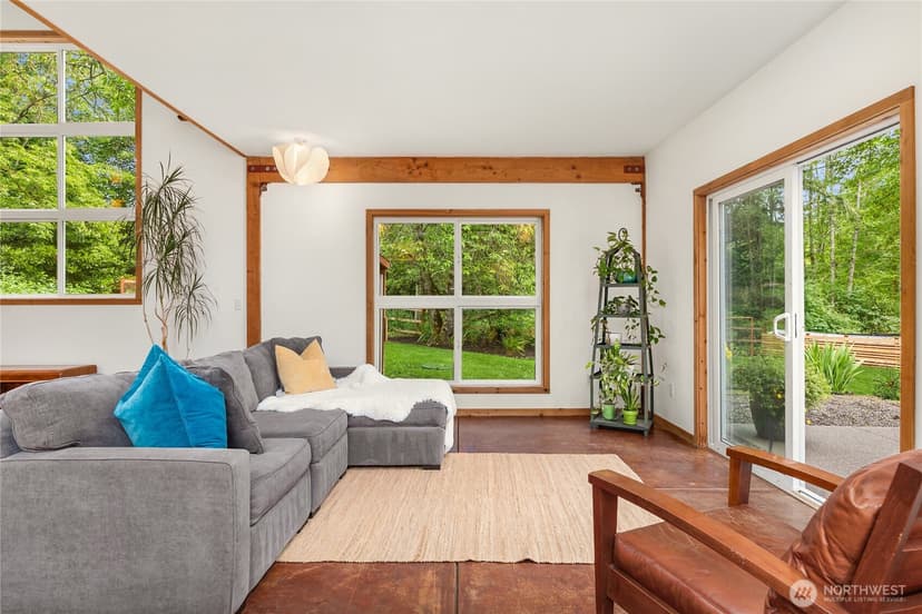 Property photo for 13984 Toad Holler PL NE, Bainbridge Island photo 10