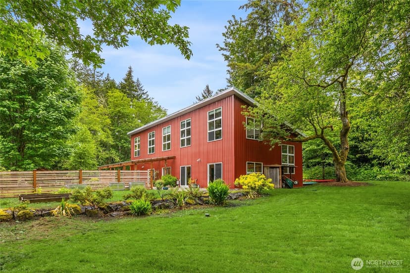 Property photo for 13984 Toad Holler PL NE, Bainbridge Island photo 2