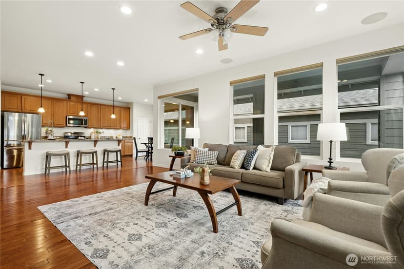 Property photo for 13443 Mahonia Place NE, Redmond photo 12