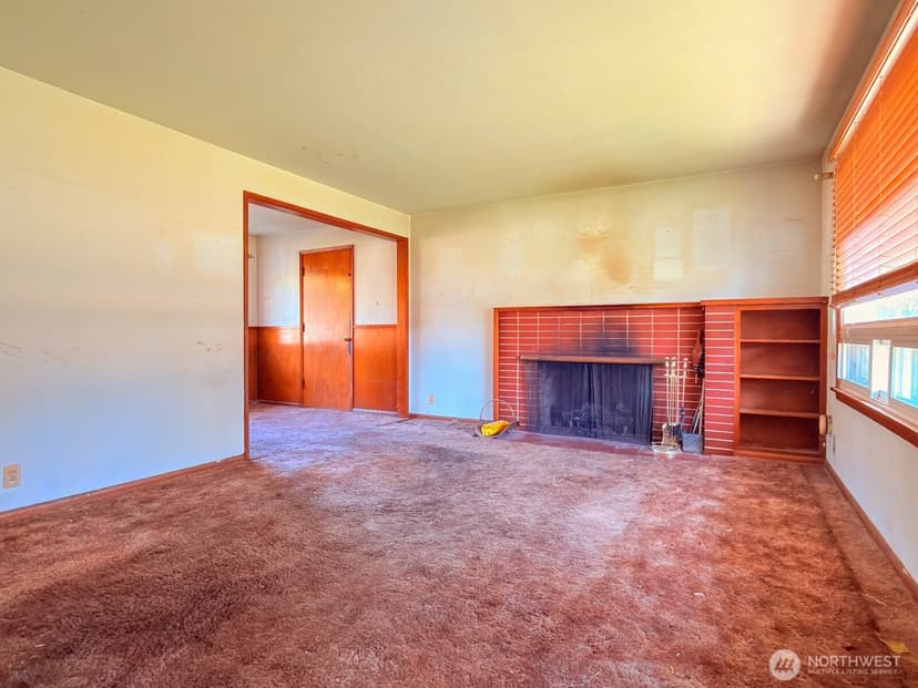 Property photo for 638 S 160th Street, Burien photo 11