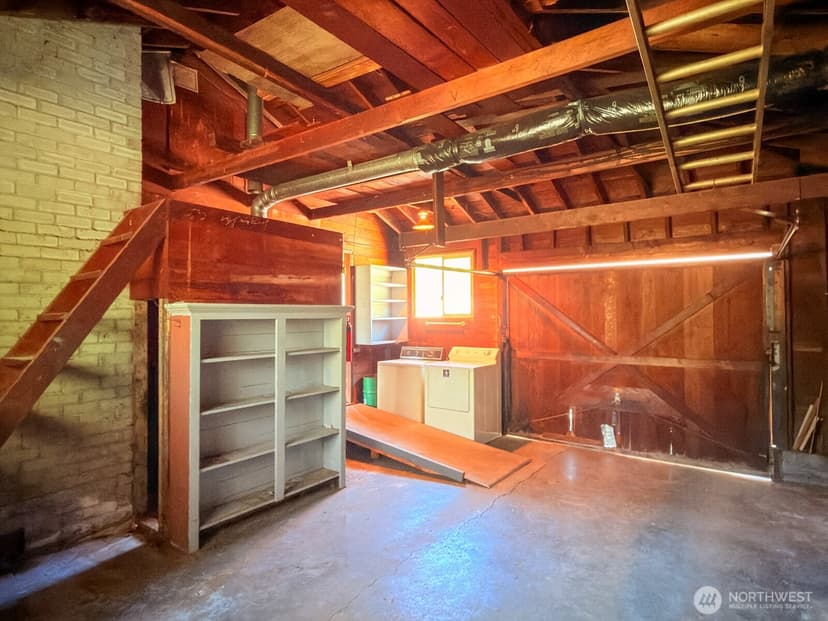Property photo for 638 S 160th Street, Burien photo 18