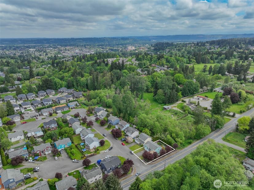 Property photo for 3011 12th Street Pl SW, Puyallup photo 33