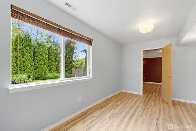 Property photo for 3011 12th Street Pl SW, Puyallup photo 29