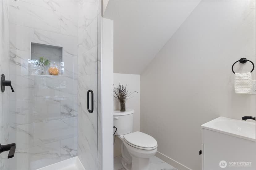 Property photo for 4407 Federal Avenue, Everett photo 5