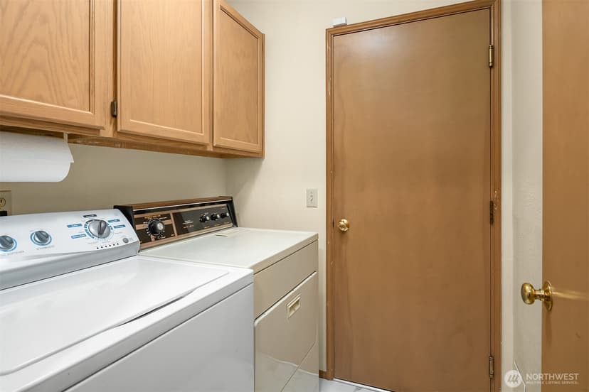 Property photo for 611 S 32nd Street, Renton photo 30
