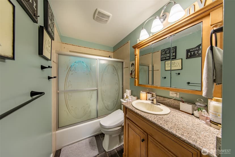 Property photo for 19312 48th Avenue W, Lynnwood photo 12
