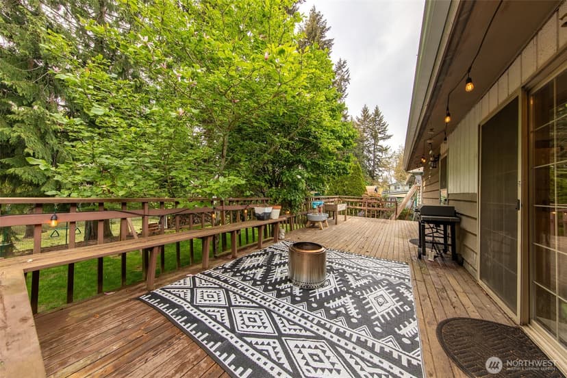 Property photo for 19312 48th Avenue W, Lynnwood photo 15