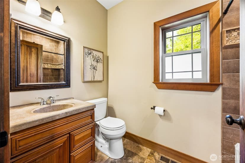 Property photo for 3202 170th Avenue E, Lake Tapps photo 31