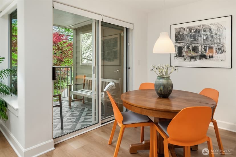 Property photo for 300 N 130th Street #8-202, Seattle photo 13