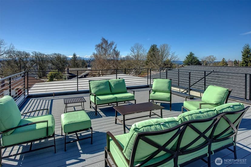 Property photo for 2660 9th Avenue W, Seattle photo 36