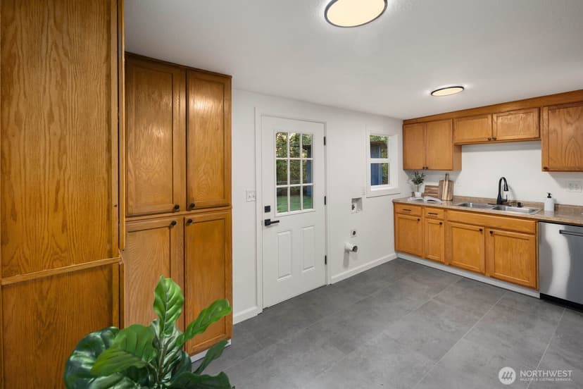 Property photo for 5002 S Trafton Street, Tacoma photo 10