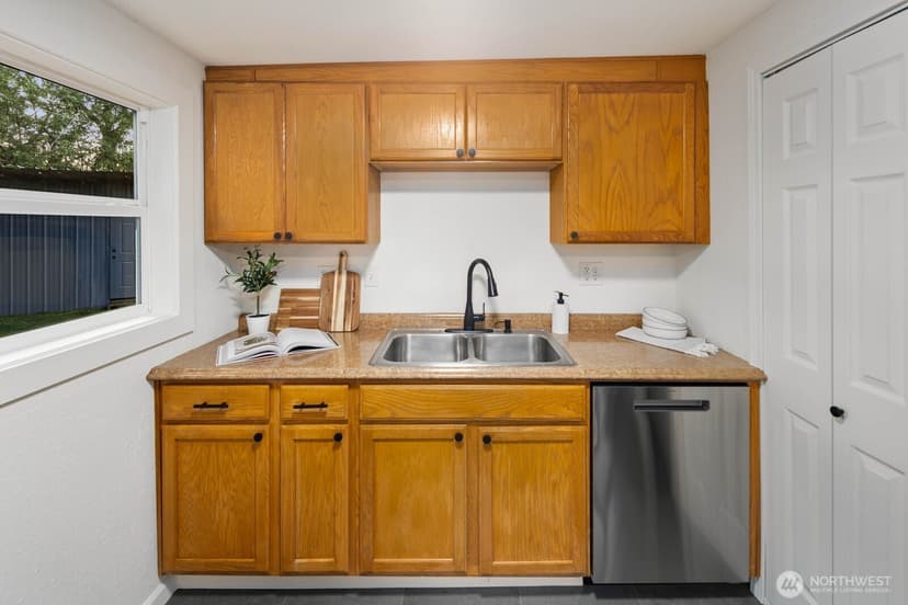 Property photo for 5002 S Trafton Street, Tacoma photo 12