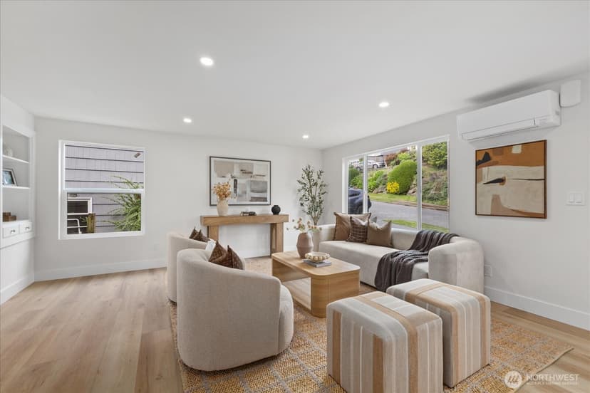 Property photo for 4238 28th Place W, Seattle photo 6