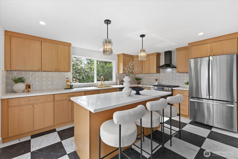 Property photo for 4238 28th Place W, Seattle photo 9