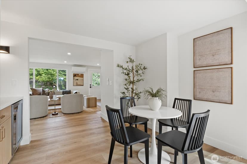 Property photo for 4238 28th Place W, Seattle photo 12