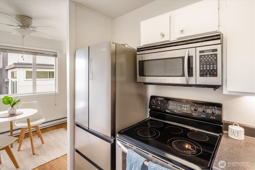 Property photo for 2552 14th Avenue W #403, Seattle photo 13