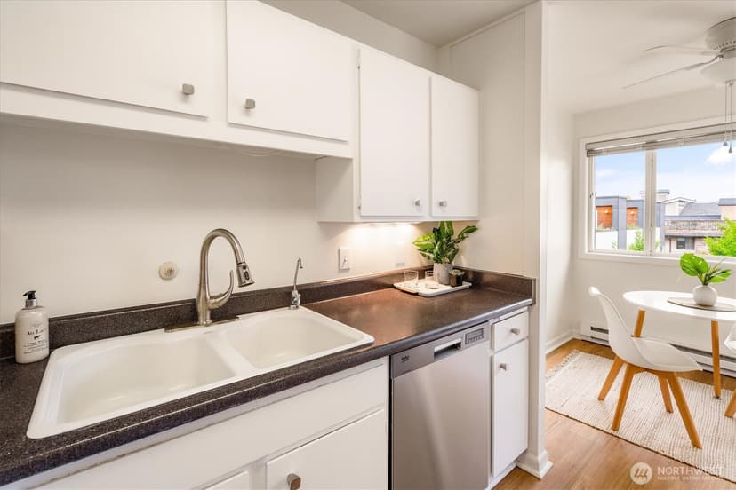 Property photo for 2552 14th Avenue W #403, Seattle photo 14