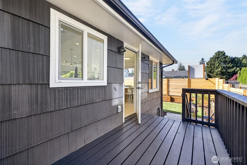 Property photo for 3402 48th Avenue SW, Seattle photo 22