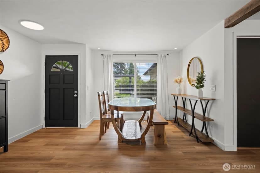 Property photo for 2715 Forest Ridge Drive SE, Auburn photo 4