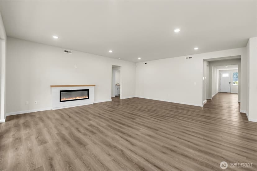 Property photo for 13906 208th Avenue E, Bonney Lake photo 12