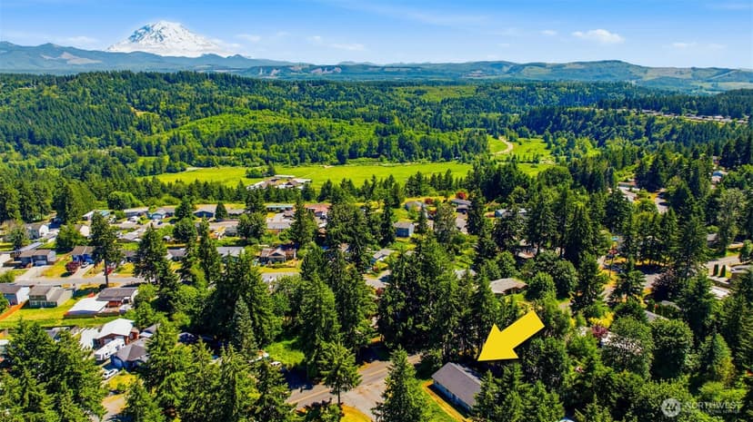Property photo for 22022 131st Street Ct E, Bonney Lake photo 3