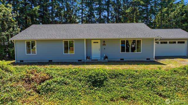 Property photo for 22022 131st Street Ct E, Bonney Lake photo 4