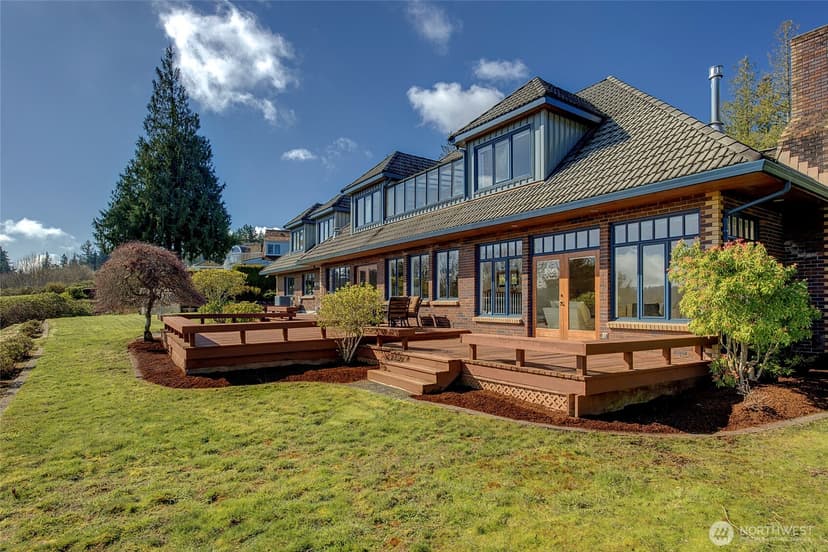Property photo for 4911 Harbor Lane, Everett photo 5