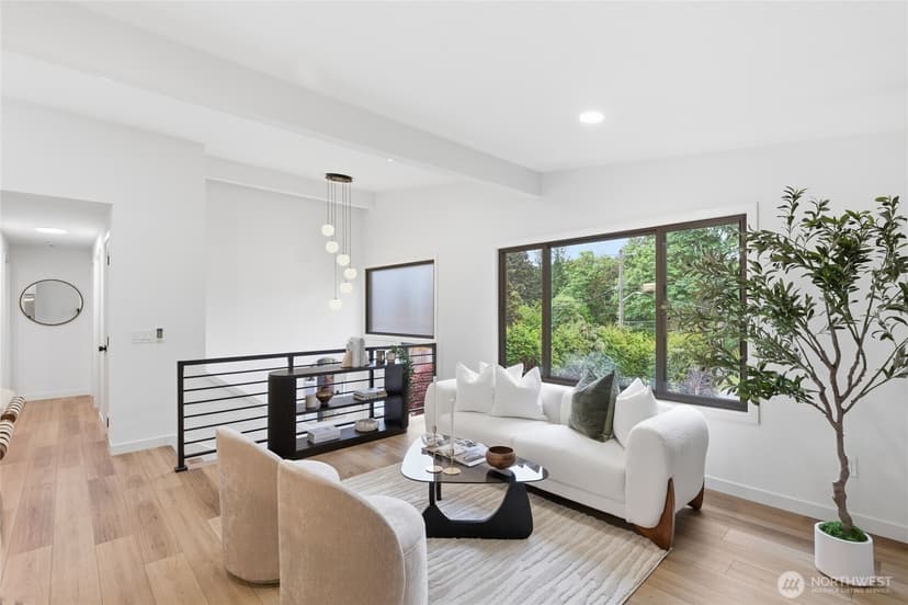 Property photo for 11255 Roseberg Avenue S, Seattle photo 18