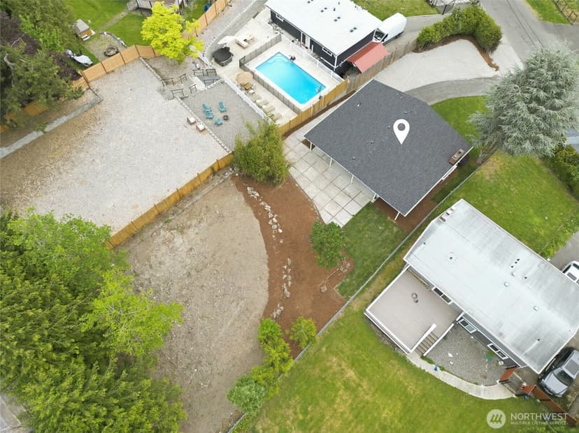 Property photo for 11255 Roseberg Avenue S, Seattle photo 34