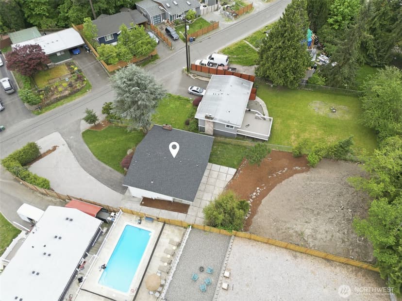 Property photo for 11255 Roseberg Avenue S, Seattle photo 33