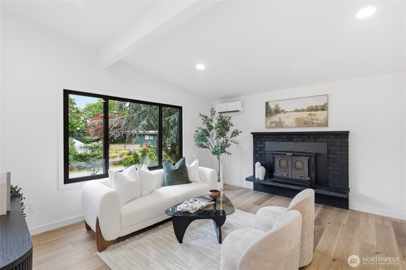 Property photo for 11255 Roseberg Avenue S, Seattle photo 17