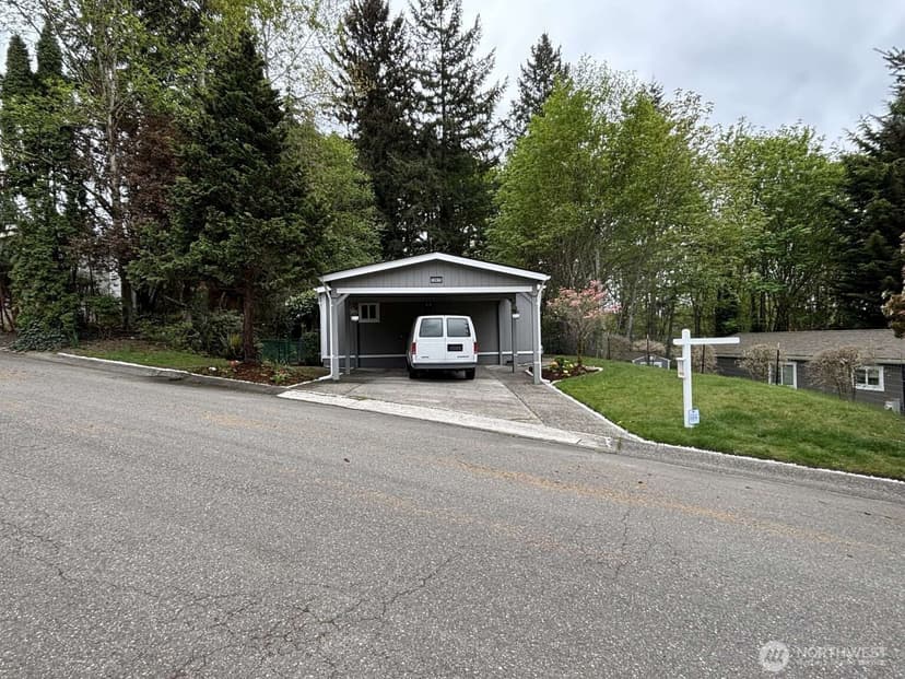 Property photo for 12615 NE 189th Street, Bothell photo 2