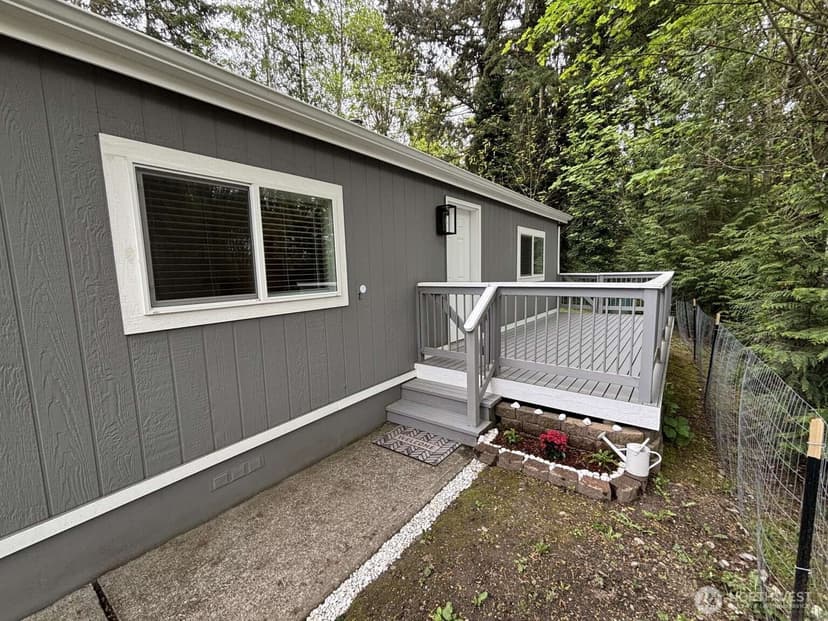 Property photo for 12615 NE 189th Street, Bothell photo 4