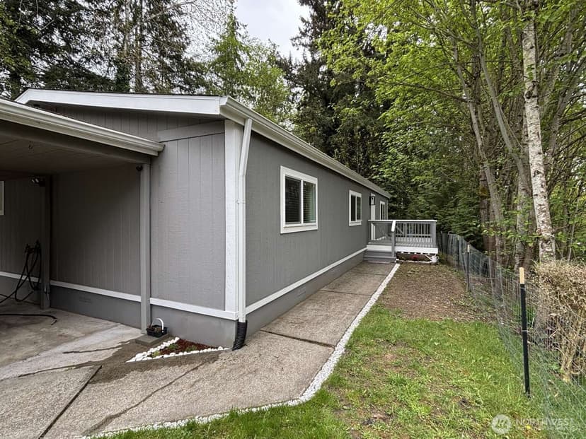 Property photo for 12615 NE 189th Street, Bothell photo 3