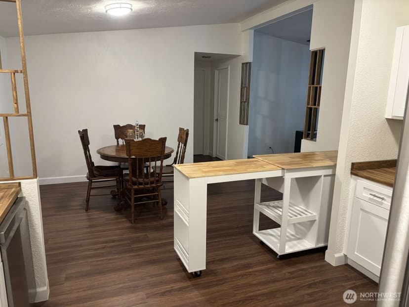 Property photo for 12615 NE 189th Street, Bothell photo 14