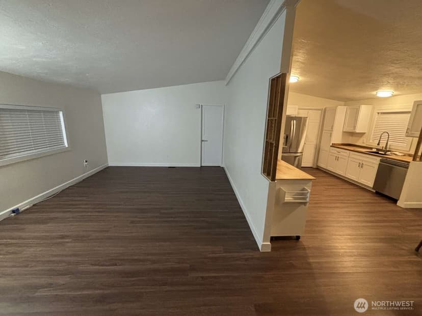 Property photo for 12615 NE 189th Street, Bothell photo 16