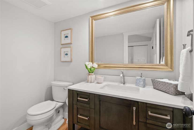 Property photo for 32 Cascade Key, Bellevue photo 14