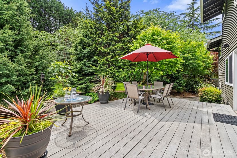 Property photo for 32 Cascade Key, Bellevue photo 30