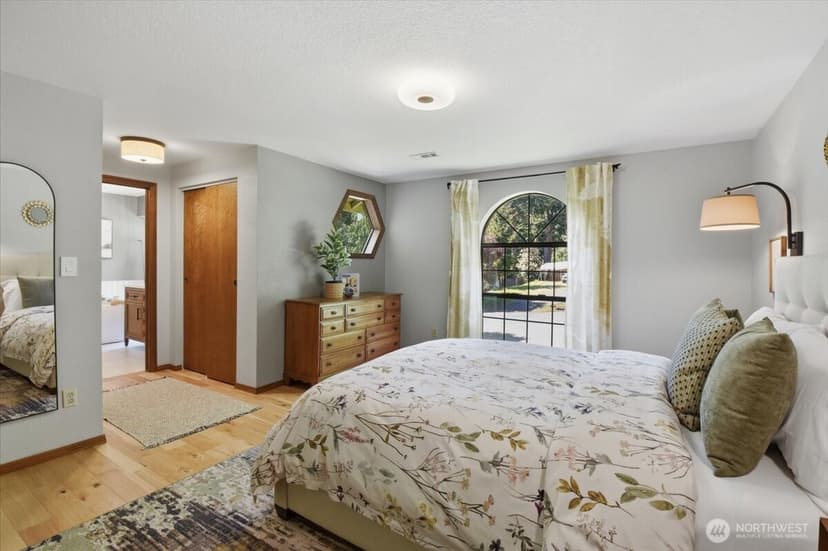 Property photo for 1610 202nd Place SW, Lynnwood photo 16