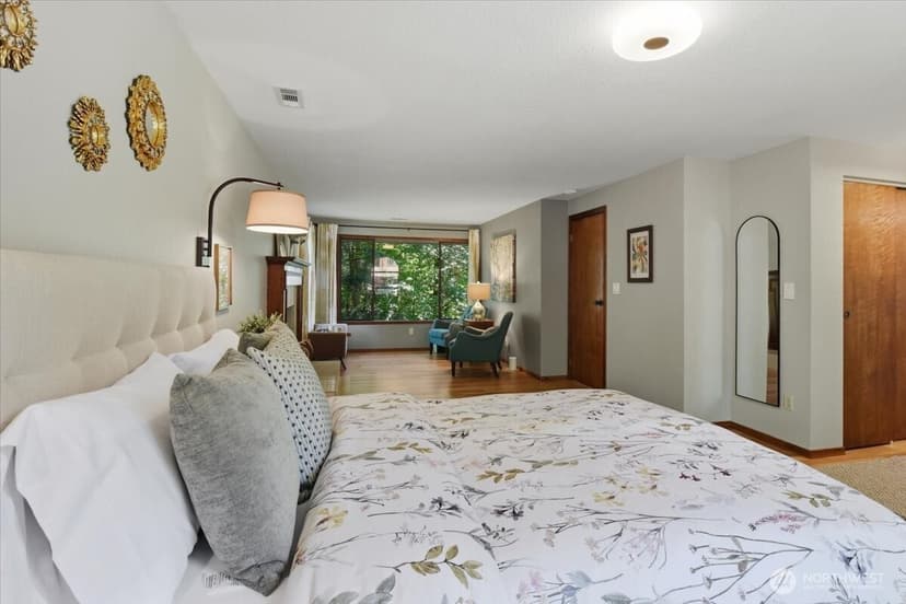 Property photo for 1610 202nd Place SW, Lynnwood photo 17