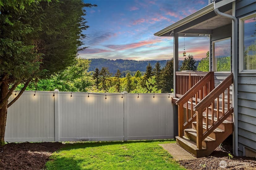 Property photo for 14823 1st Avenue NE, Duvall photo 35