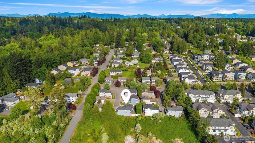Property photo for 14823 1st Avenue NE, Duvall photo 33