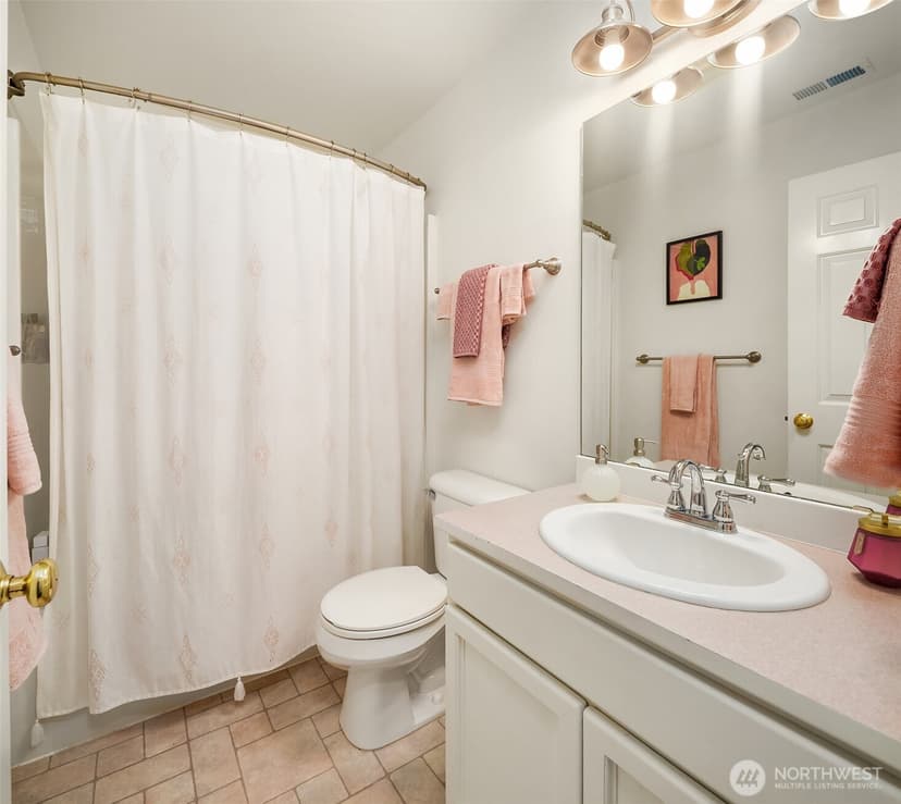 Property photo for 14823 1st Avenue NE, Duvall photo 25