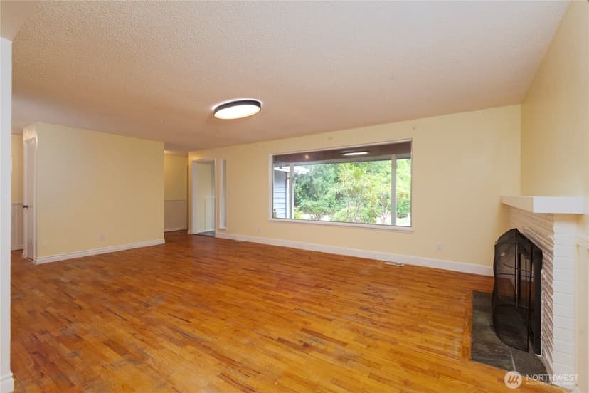 Property photo for 14717 206th Avenue SE, Renton photo 7